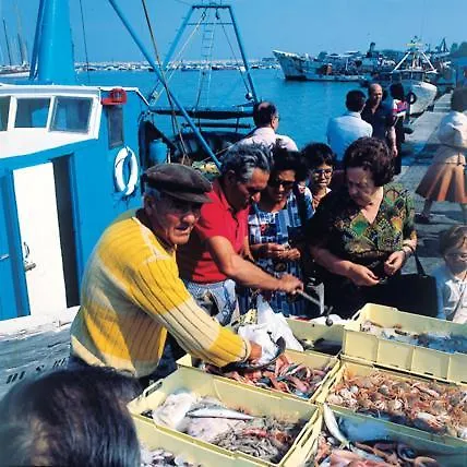 La Maestra מלון 3*