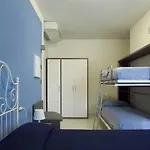 La Maestra Hotel