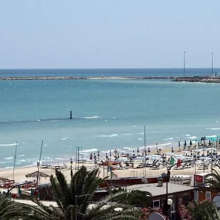 La Maestra Grottammare