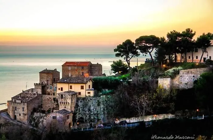 Hotell La Maestra Grottammare