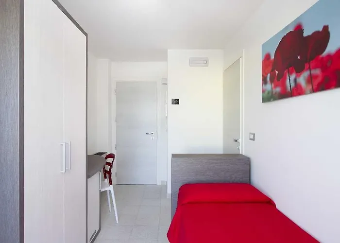 Hotell La Maestra 3*