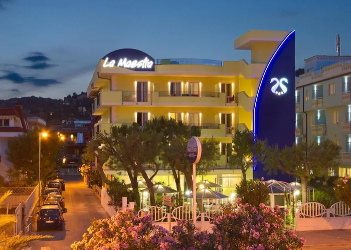 Hotell La Maestra Grottammare
